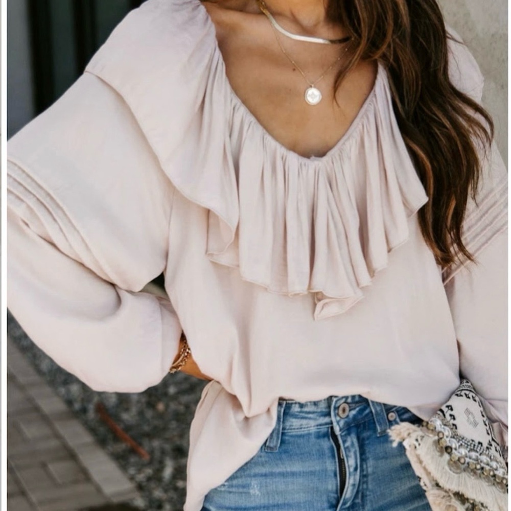 VICI | Time To Upgrade Ruffle Blouse